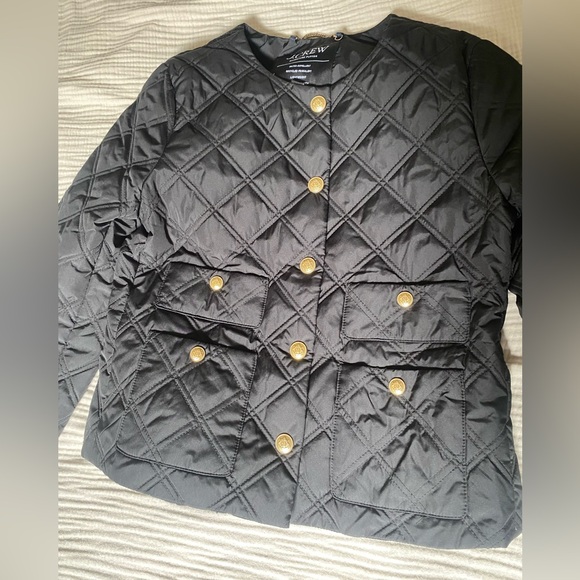 J. Crew Quilted Puffer with Gold Button Details in Size 2. Excellent condition! - Picture 3 of 5